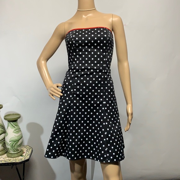 Jessica McClintock Dresses & Skirts - Jessica McClintock Strapless Polka Dot Dress